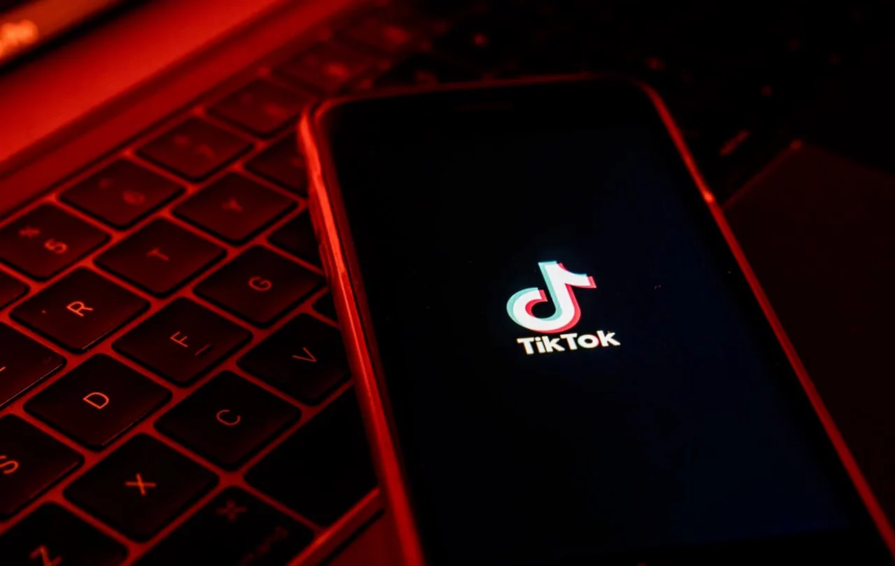 Венесуэла Олий суди TikTokʼни 10 млн доллар жаримага тортди