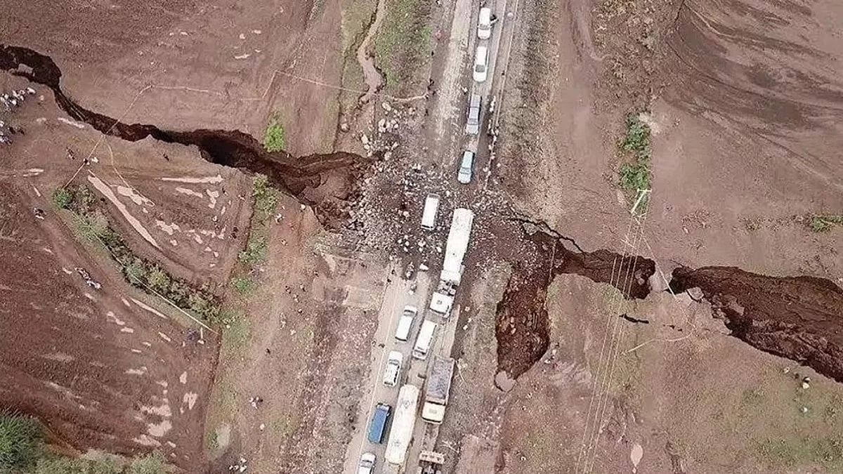 Afrika qit'asi kutilganidan tezroq parchalanmoqda (foto)