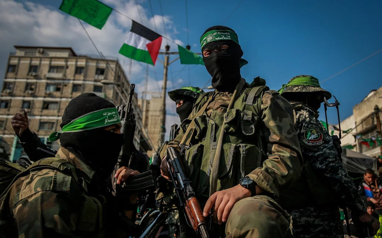 Hamas has said it is ready to hand over the Gaza Strip to the Palestinian Authority