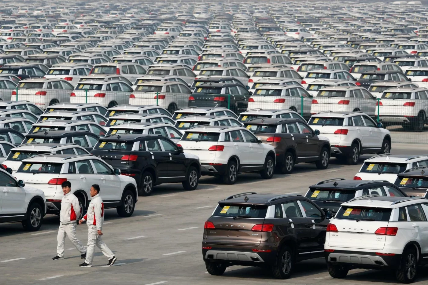 Car sales in China drop by 12%