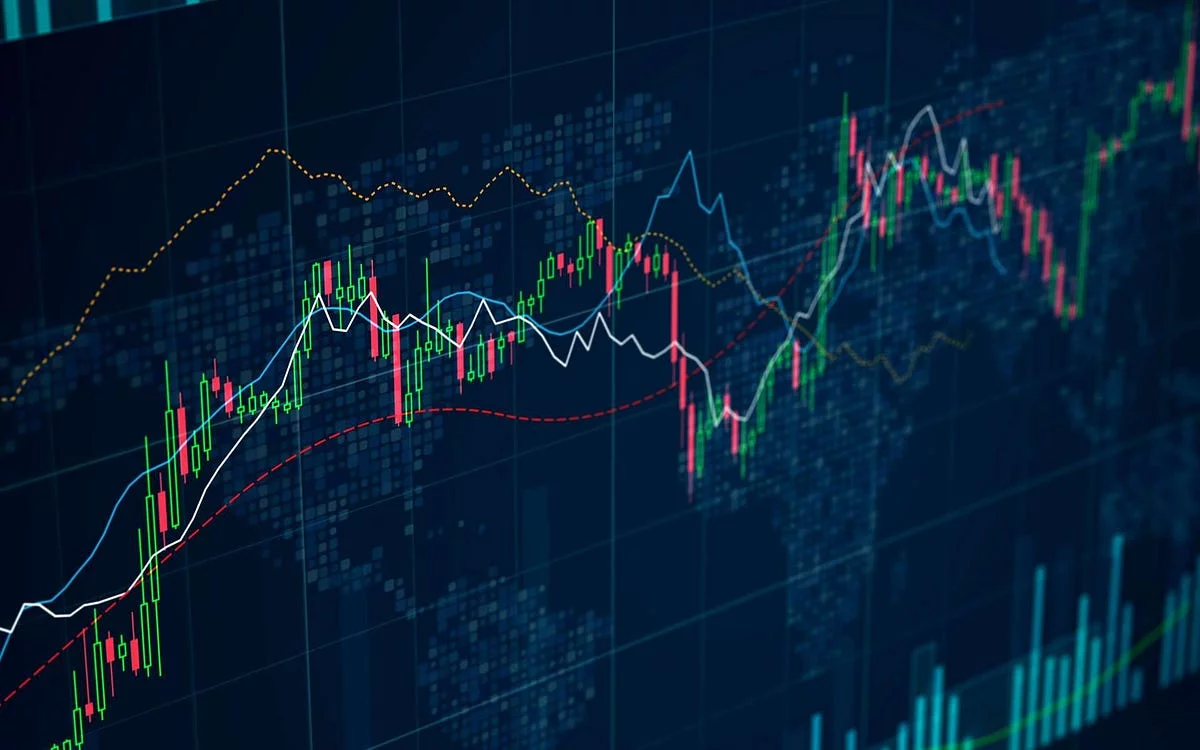 Bitcoin Surpasses $98K, XRP Keeps Falling