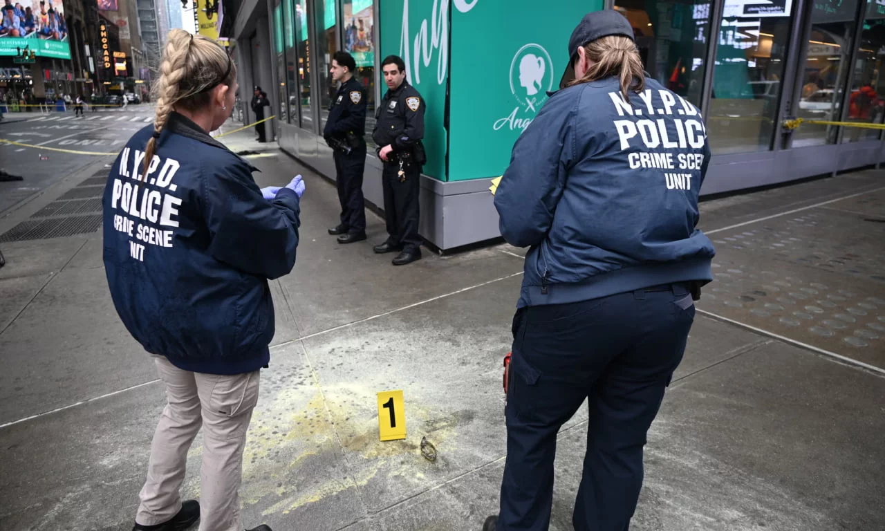 Shocking incident in Times Square, New York: man set on fire