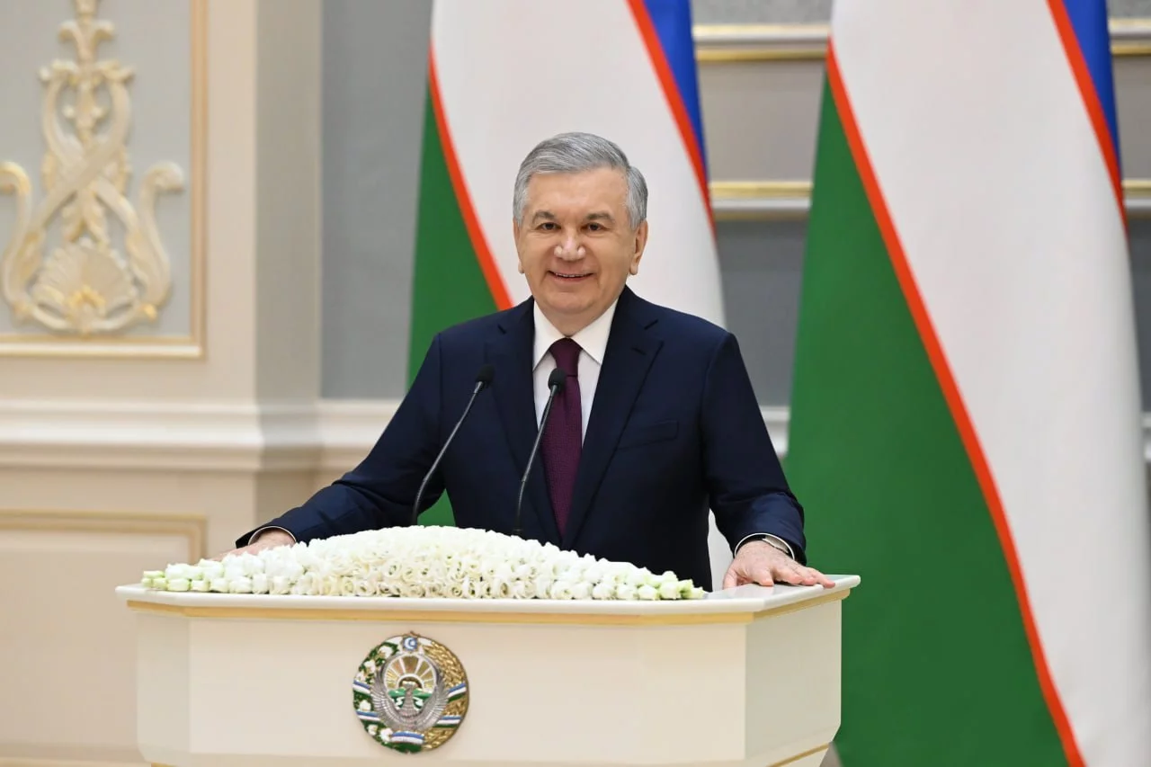 Shavkat Mirziyoyev xotin-qizlarni 8 mart bilan tabrikladi