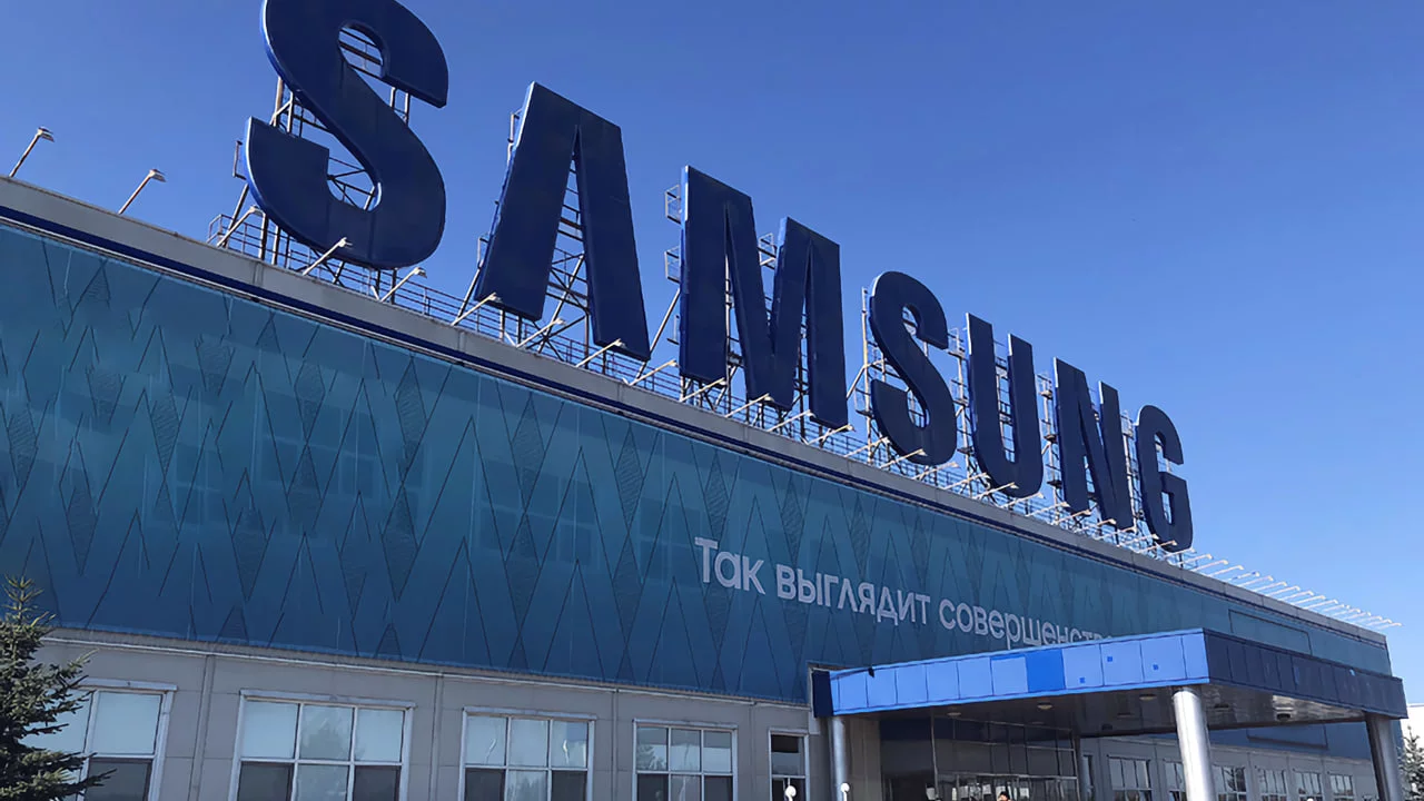 Samsung кемасозлик заводи ўзбекистонликларни ишга таклиф қилмоқда