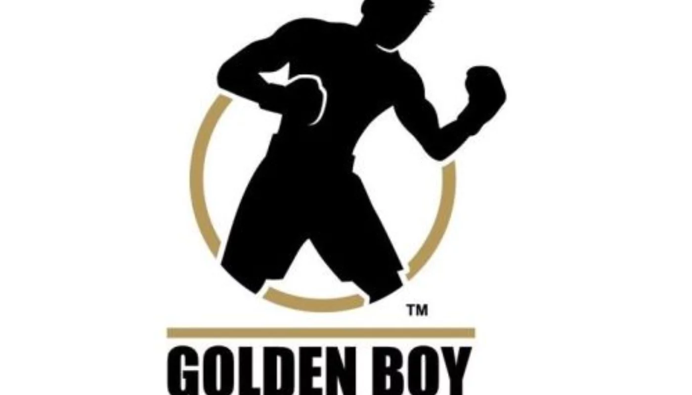 Another boxer signs a contract with the Golden Boy promotion company