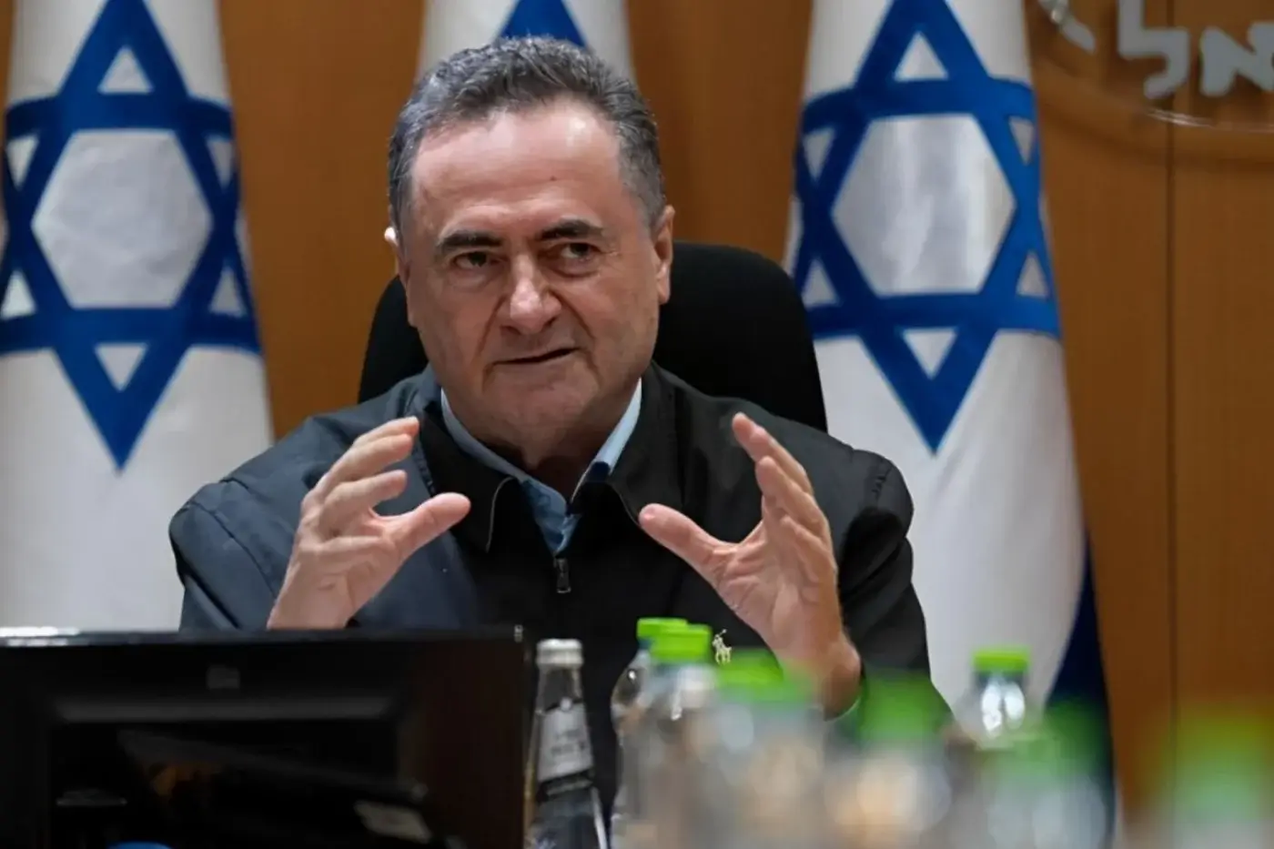 Israeli Defense Minister Threatens to 'Completely Destroy' Gaza