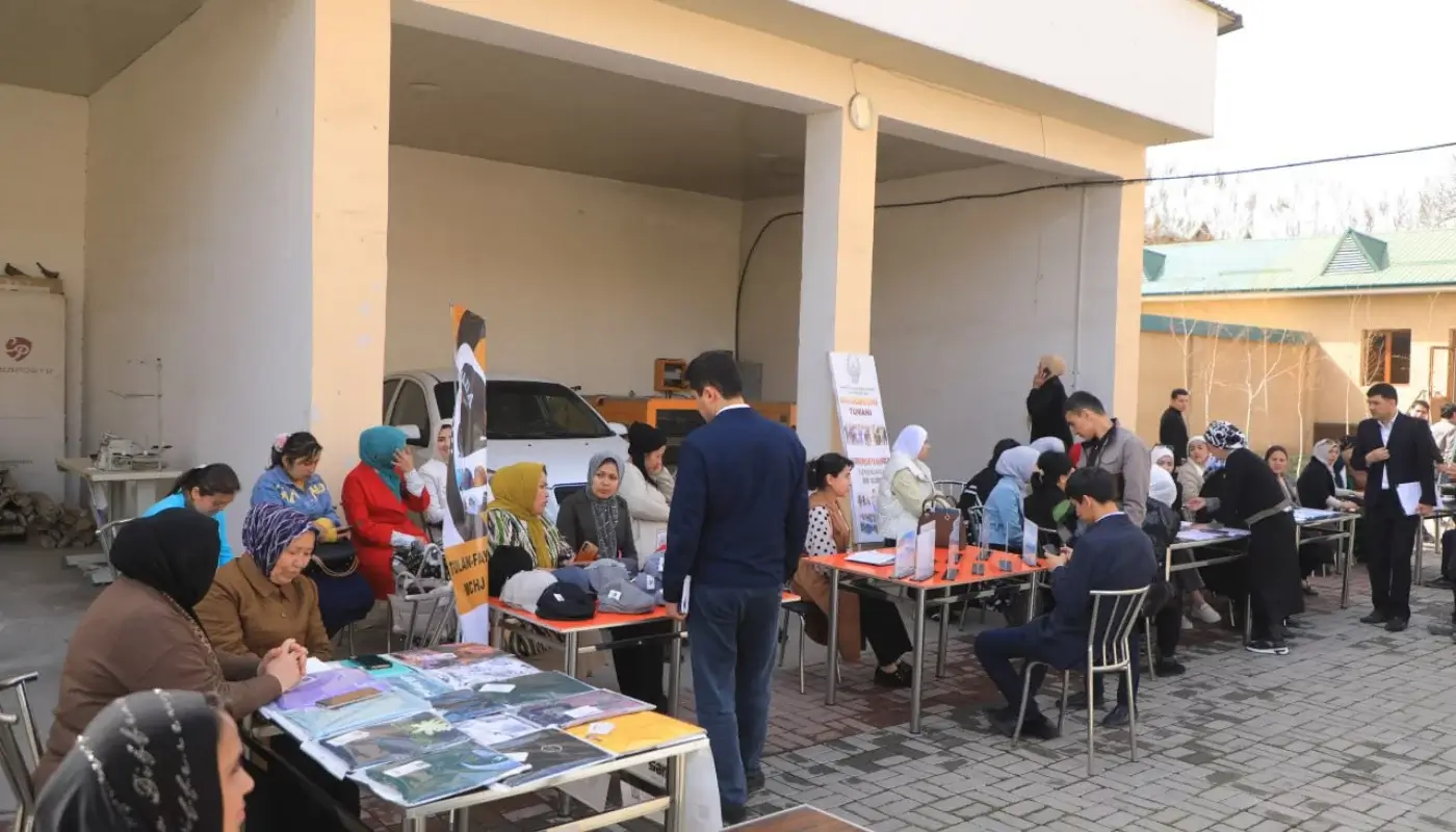 Ishsiz aliment to‘lovchilar uchun mehnat yarmarkasi tashkil etildi