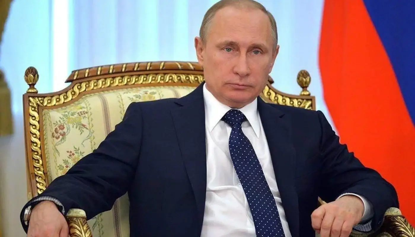 Putin warns oligarchs of the risk of economic crisis