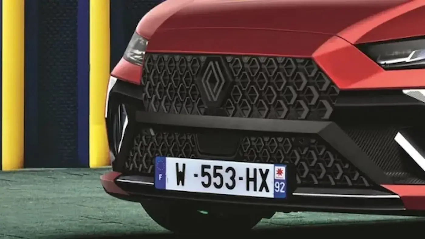 Renault Clio 2025: Янги авлоднинг тасвирлари пайдо бўлди