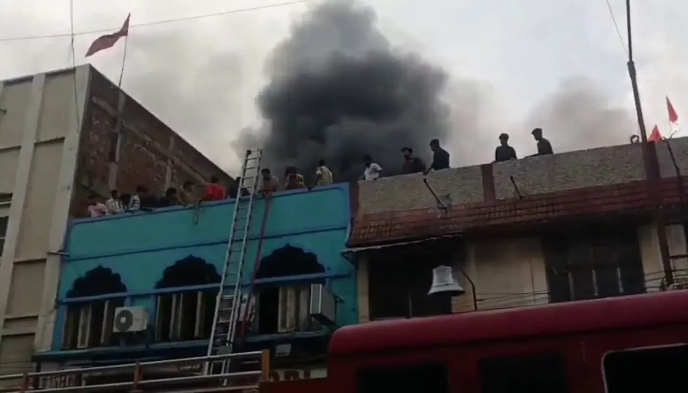 Haydarobodda halokatli yong‘in: 17 kishi halok bo‘ldi