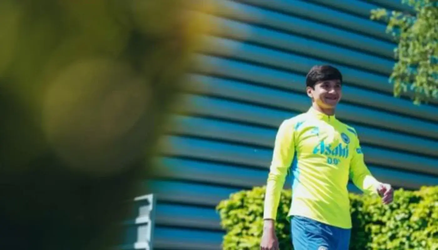 Why has Abdukodir Khusanov been benched after such a bright start at Manchester City?