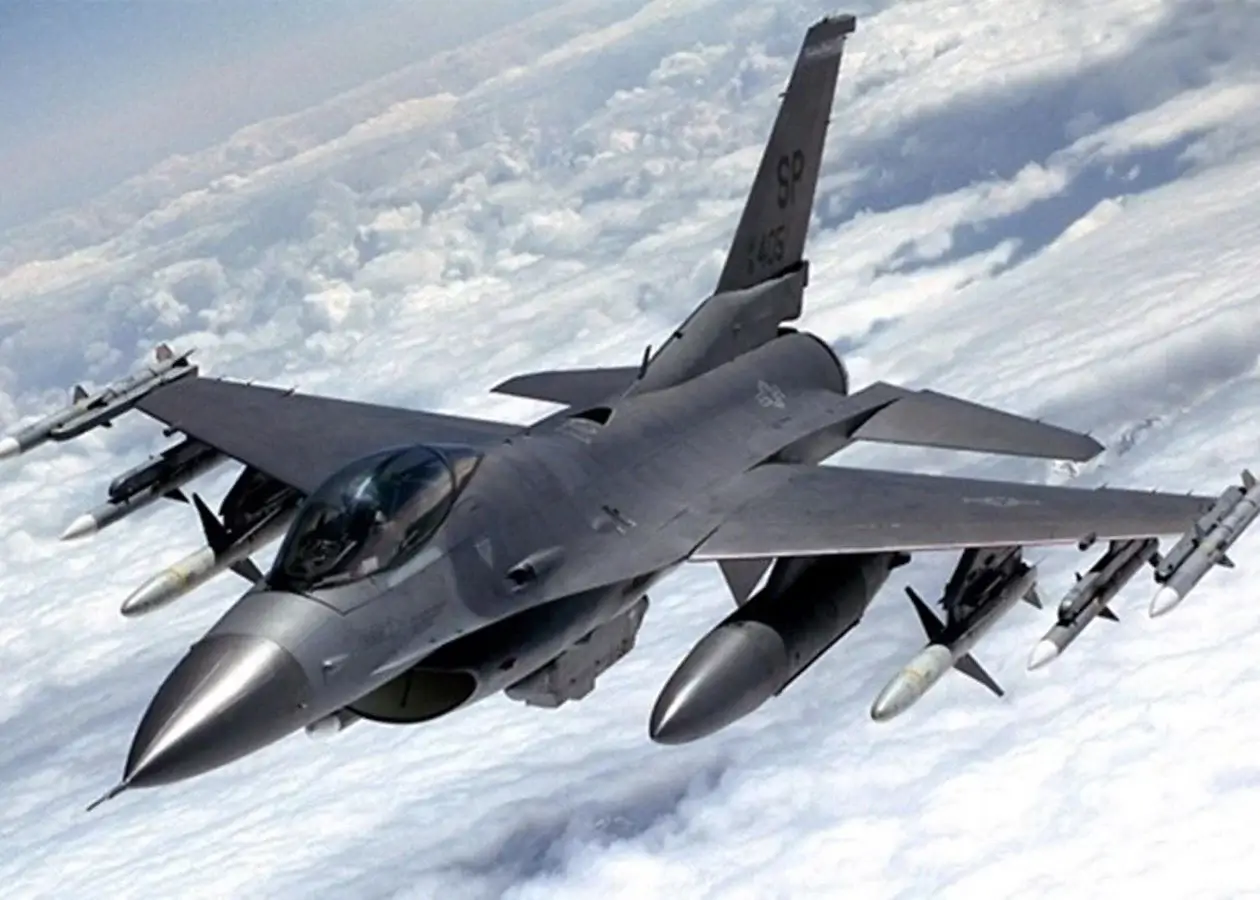 АҚШ Украинага F-16 самолётларини етказиб беришни тасдиқлади. Бу минтақадаги вазиятга таъсир қиладими?