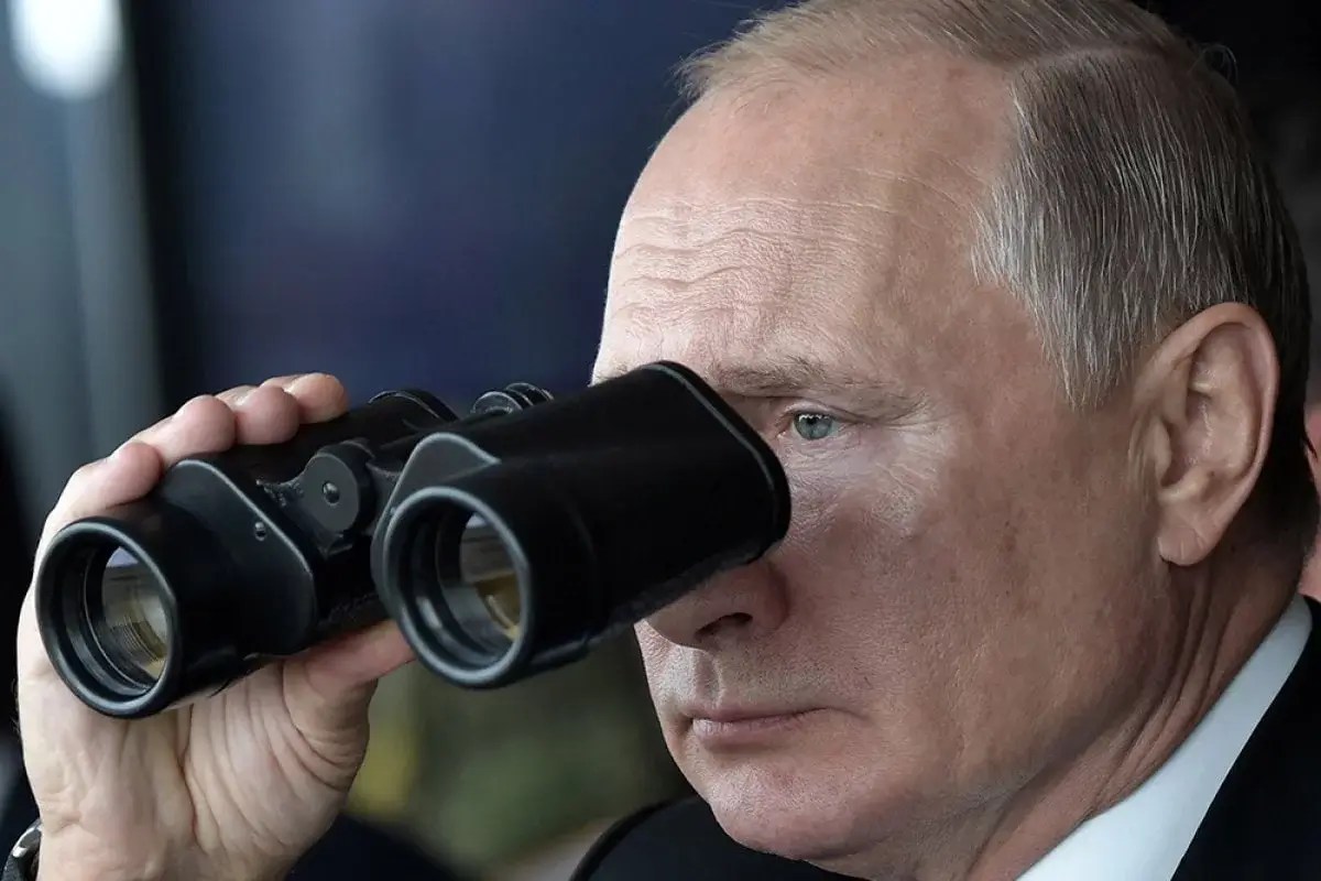 Путин қисқа муддатли мақсадларга ўтдими? Ғарб разведкаси таҳлил берди