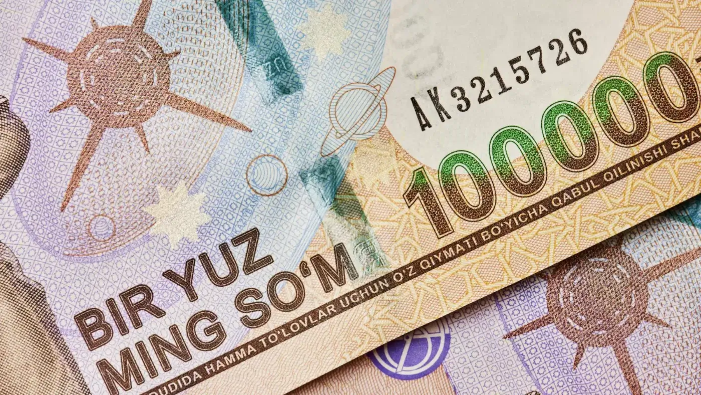 Özbekistan'da öğrencilere 15 milyon so'ma kadar faizsiz kredi