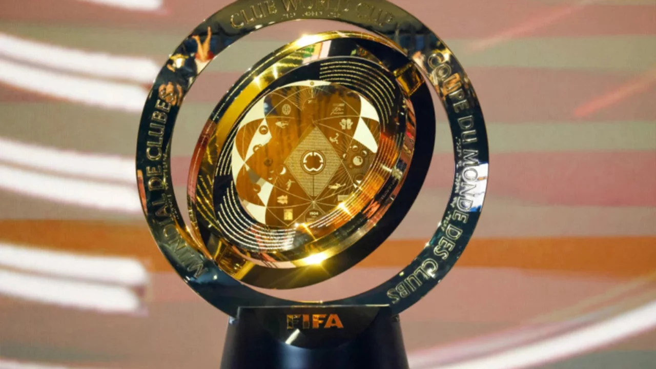 If "Real" wins the World Cup, they plan to give each player 1 million euros