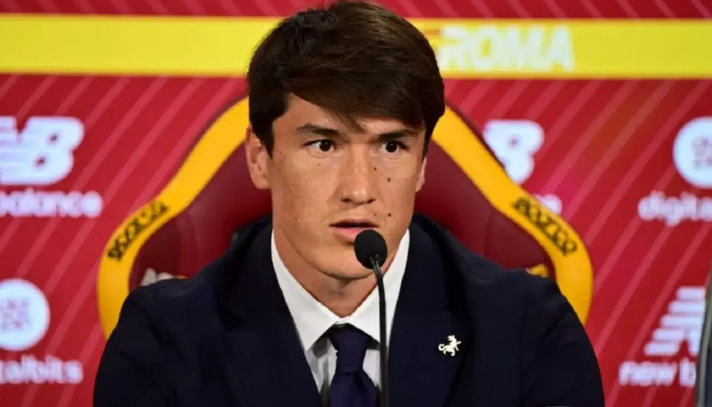 Eldor Shomurodov aprel oyida “Roma”ning eng yaxshi futbolchisi deb topildi