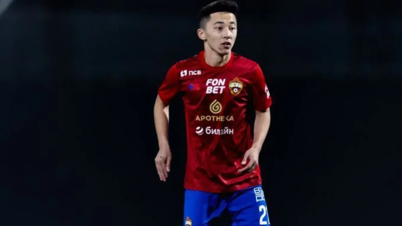 How many points did Abbasbek Fayzullaev score in the last round, recording an assist?