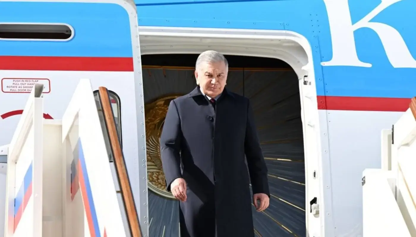 Шавкат Мирзиёев Москвага етиб борди