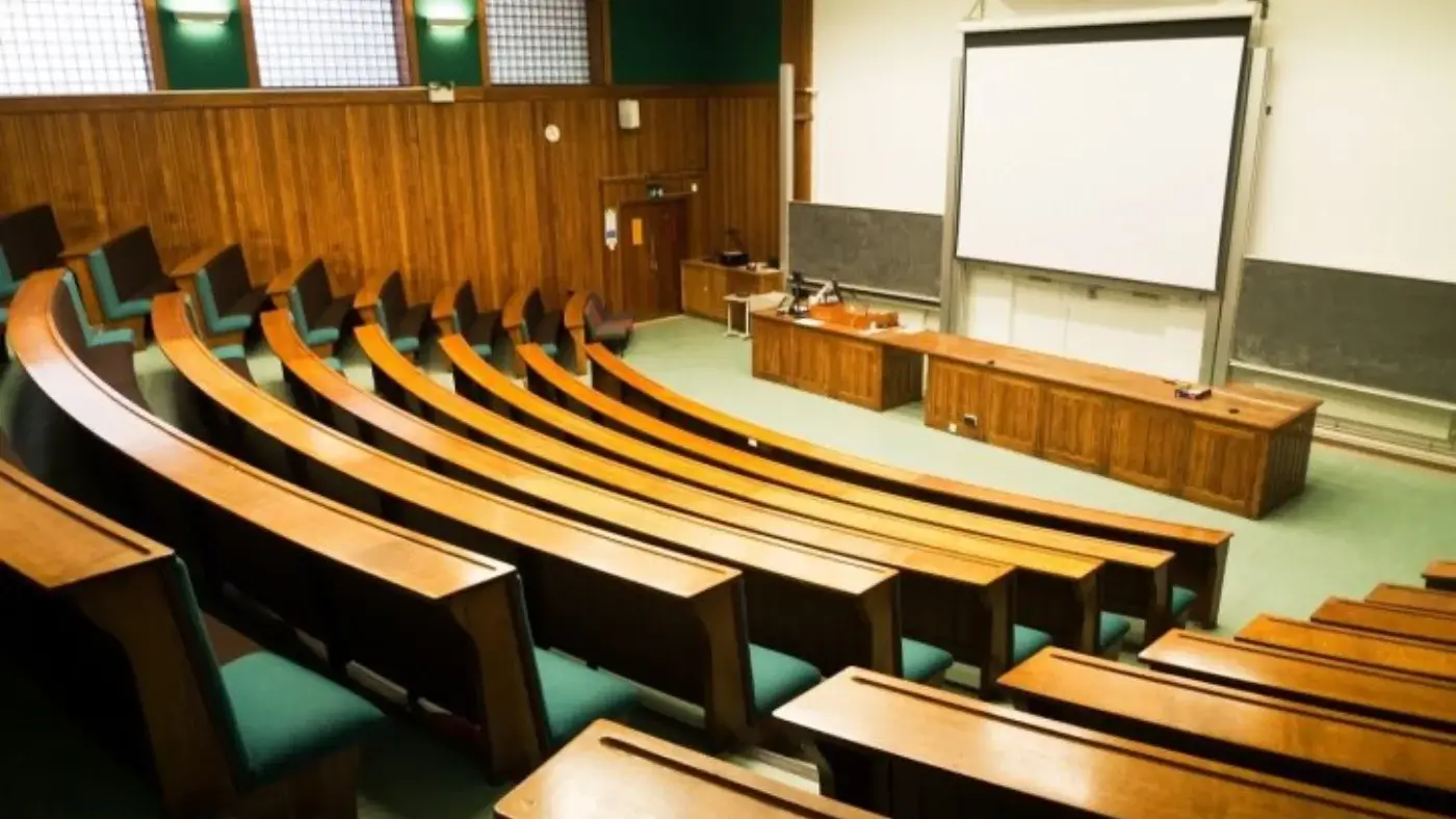 O‘zbekistonda ikki universitetda o‘qish nega man etilgan?