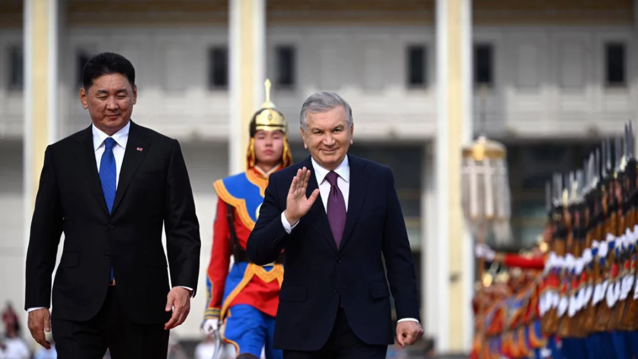 A solemn and respectful welcome ceremony for the President of Uzbekistan in Mongolia
