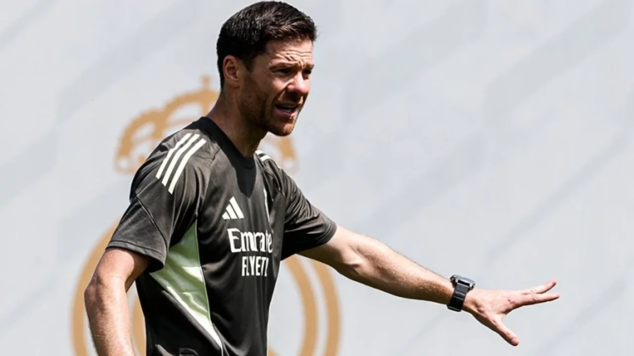 Xabi Alonso Real Madrid'de çalışmaya başladı - Kulüpler Dünya Kupası hazırlıkları başladı