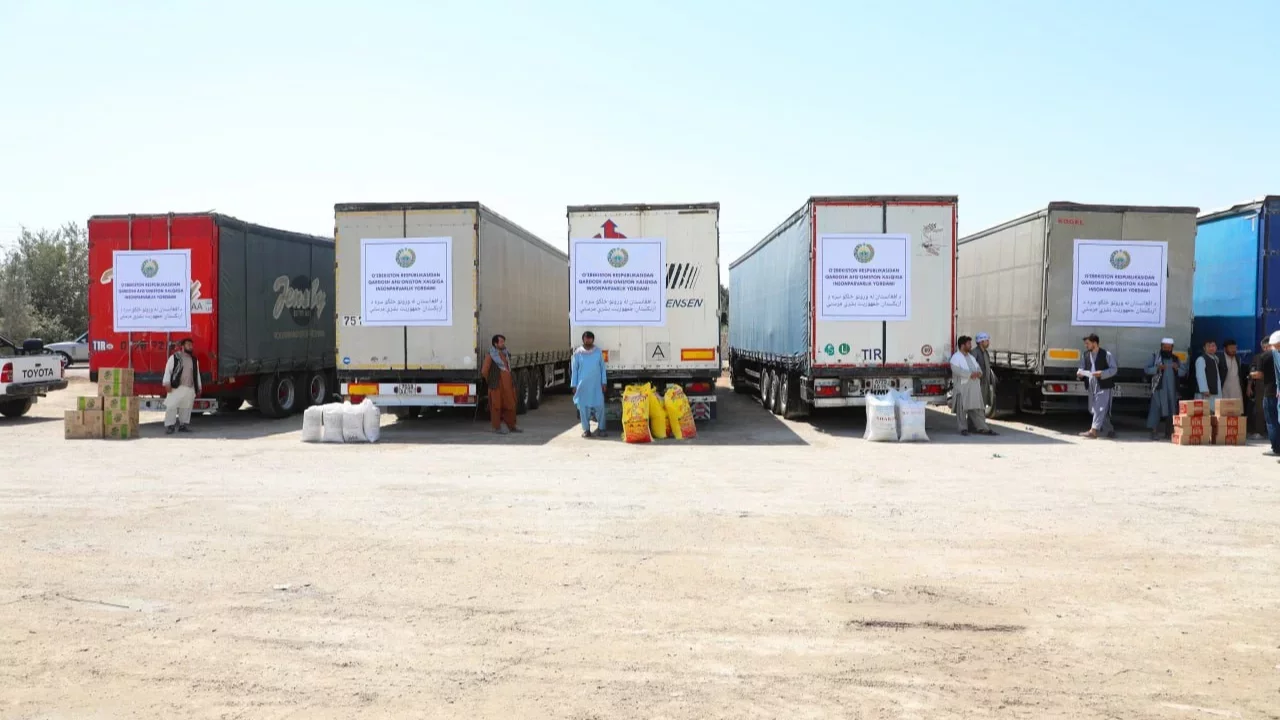 Uzbekistan donates 183 tons of food to Afghanistan