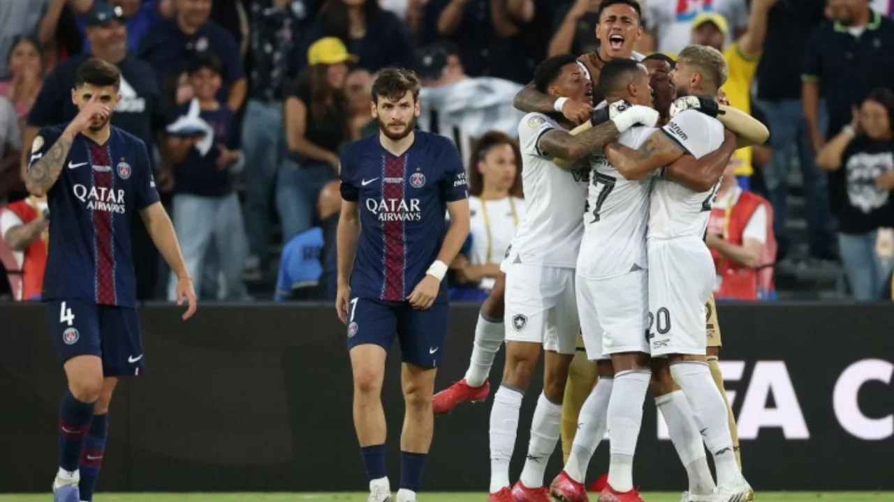 PSG Suffered a Sensational Defeat: A Noisy Night at Rose Bowl Stadium (video)
