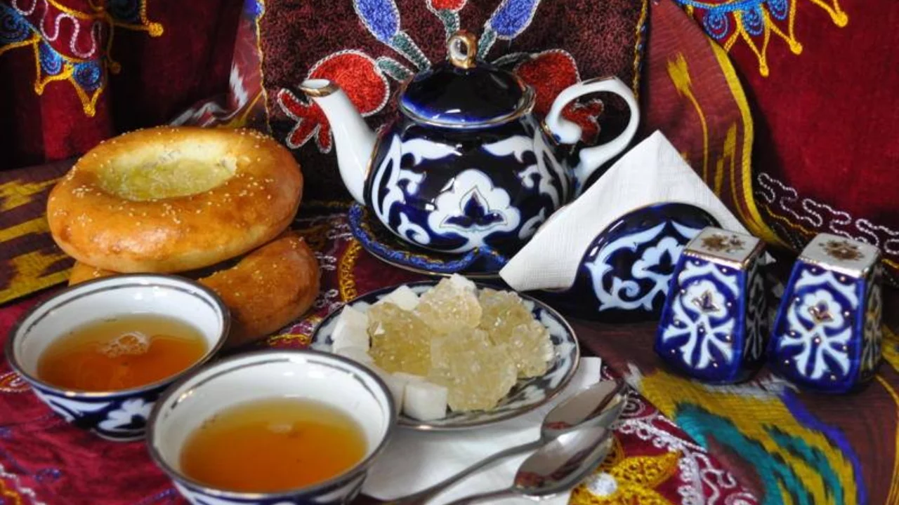 Tatlı çay hakkında beklenmedik gerçekler: faydaları ve doğru tüketimi