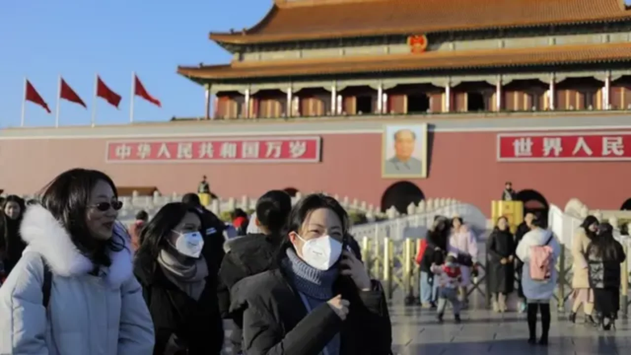 A new dangerous virus has been detected in China: is the threat of a pandemic imminent?