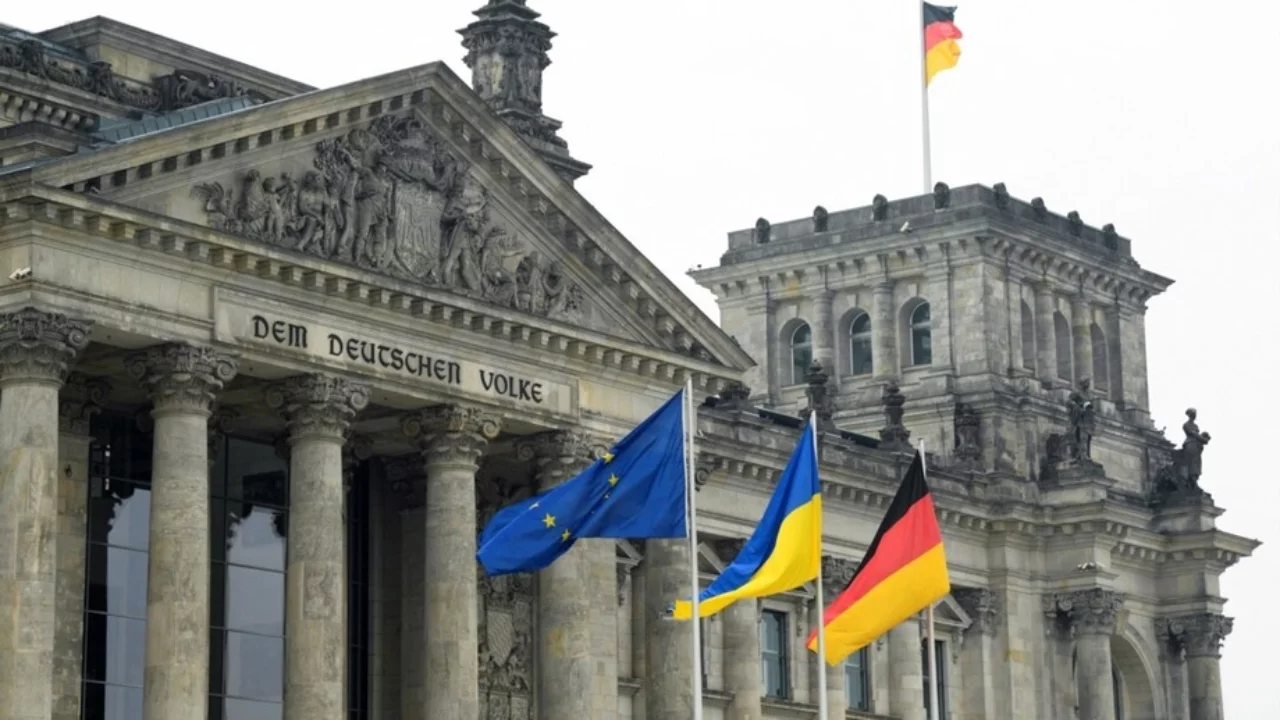 Германия Украинага 1,9 млрд евро ёрдам беради, лекин…