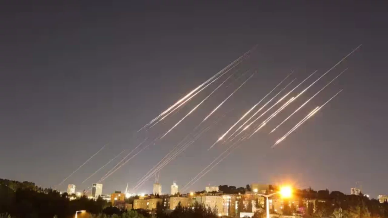 Iran used a “new method” and defeated Israel’s air defense