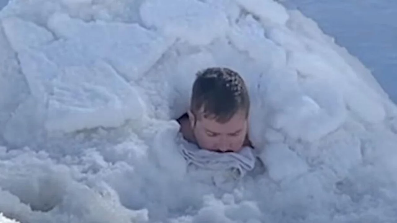 He lay under the snow for 2 hours: a record attempt by a Swiss powerlifter!