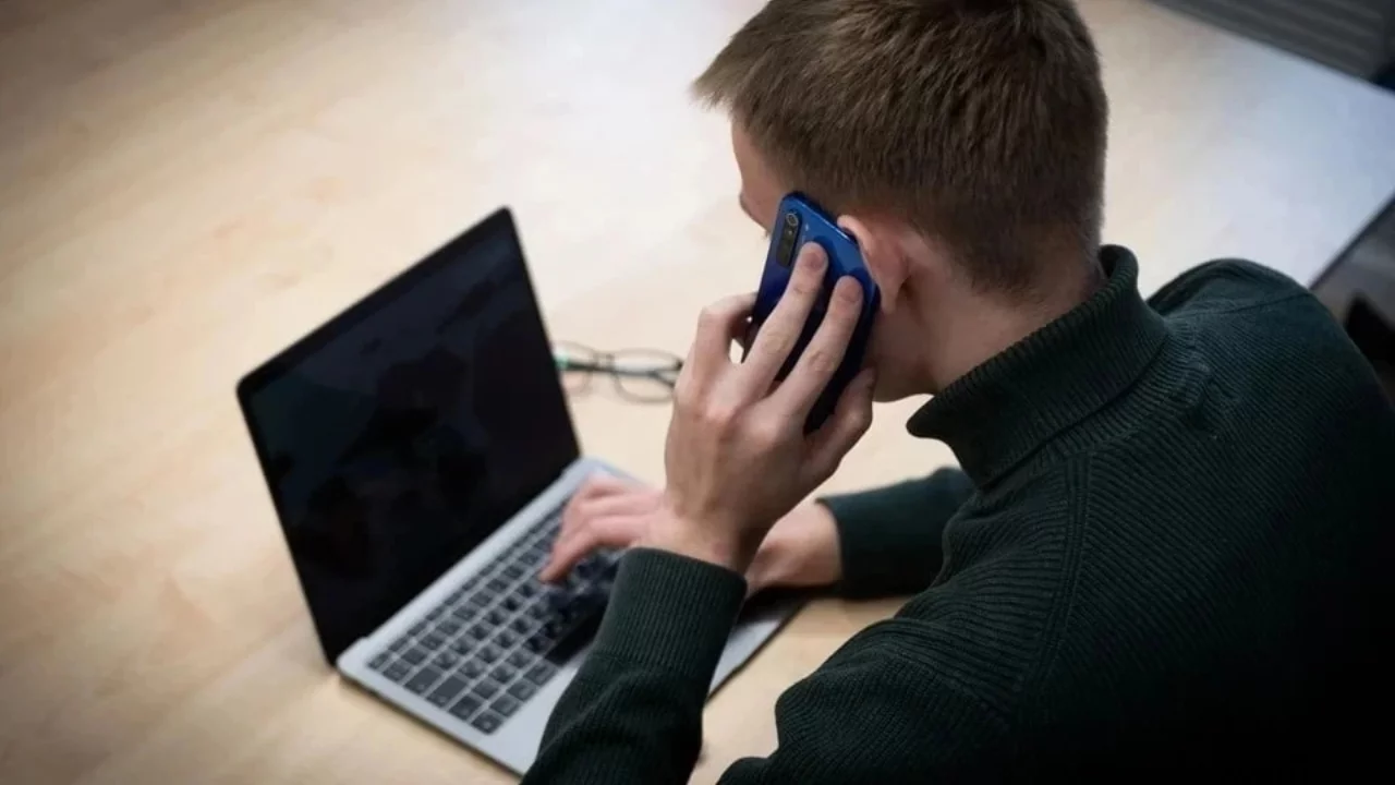 Ўзбекистон ва Беларусда фирибгар call-марказлар фош этилиб, ёпиб қўйилди