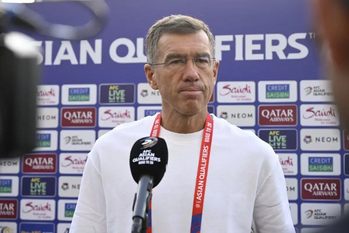 Katanets is back in Tashkent: Watching the match against Qatar from the stadium