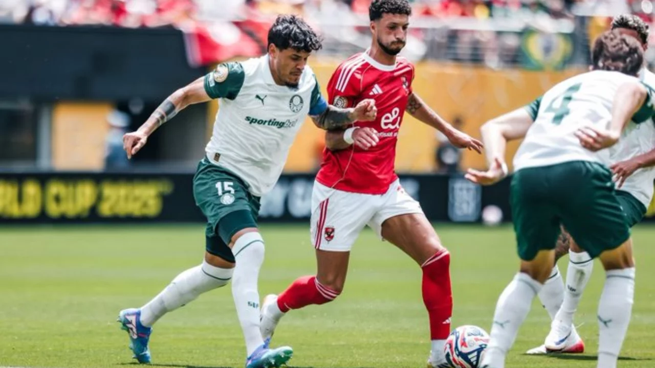 Club World Cup. Palmeiras defeated Al-Ahly
