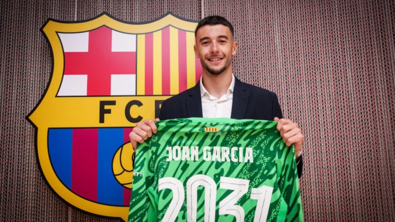 Joan Garcia’s Move to "Barça" Causes Debate Among Fans