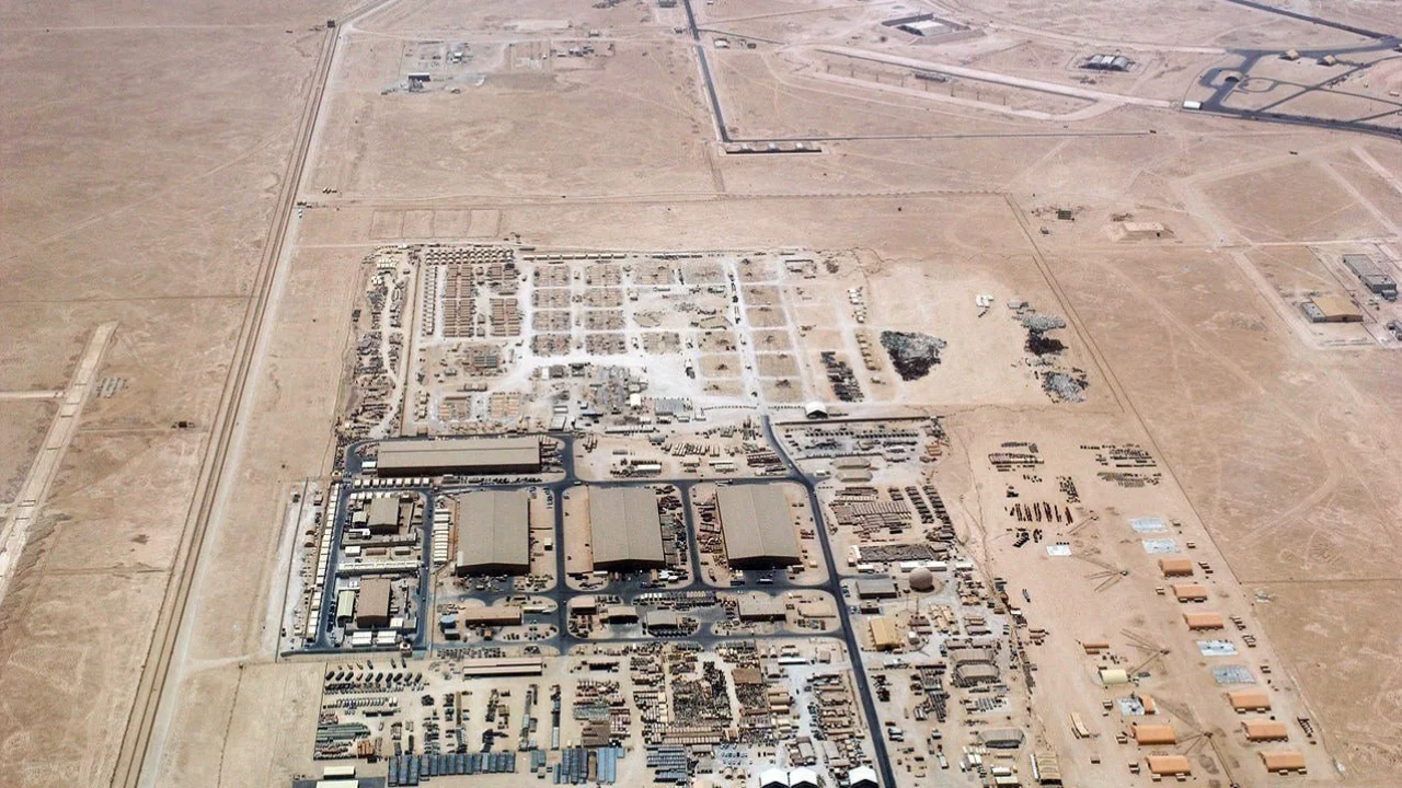 Iran attacked the “Al-Udeid” base, missiles were destroyed in the sky over Qatar (video)