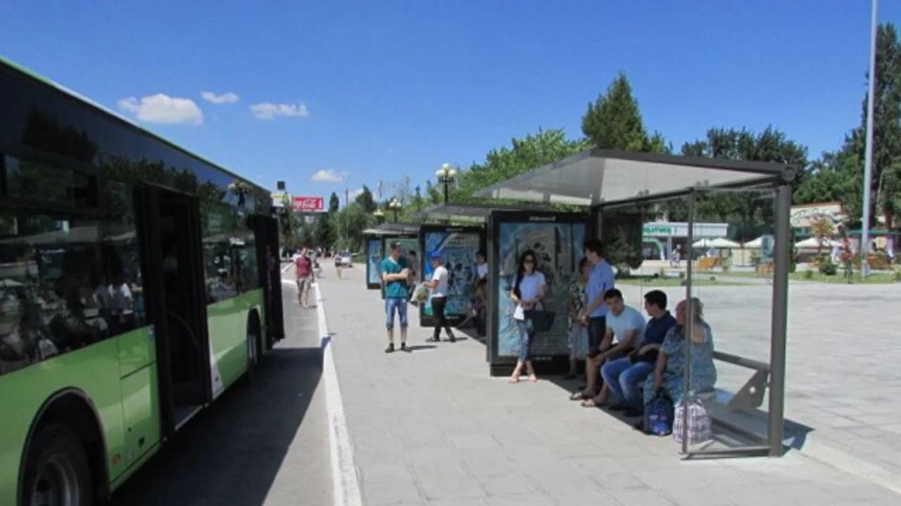 Нарушения на 2 800+ автобусных остановках подтверждены