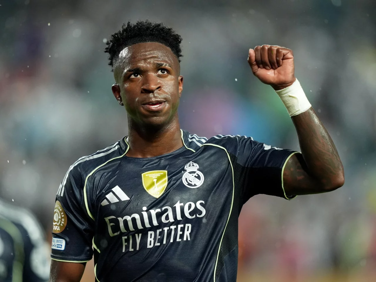 Is Vinicius Junior’s fate frozen? Problematic negotiations for a new contract at Real Madrid