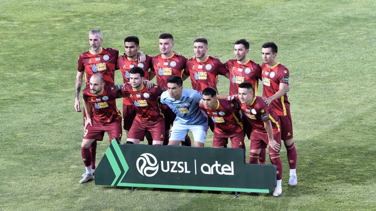 Super League. Pakhtakor scores two late goals to avoid defeat