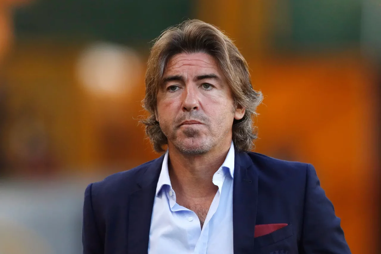 Sa Pinto returns to "Esteghlal" — a familiar coach for Masharipov