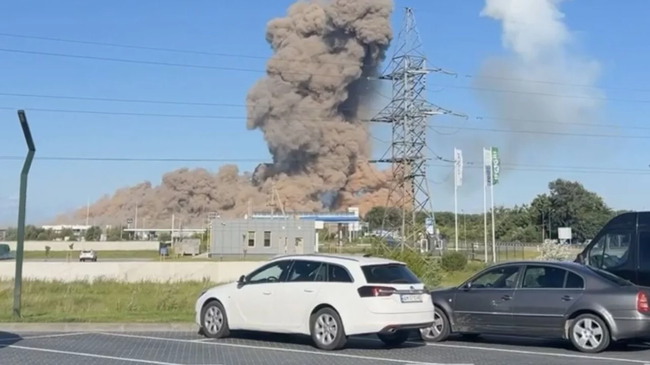 Jitomirda dahshatli portlashlar: Ikki korxona yakson, 25 uy kul bo‘ldi