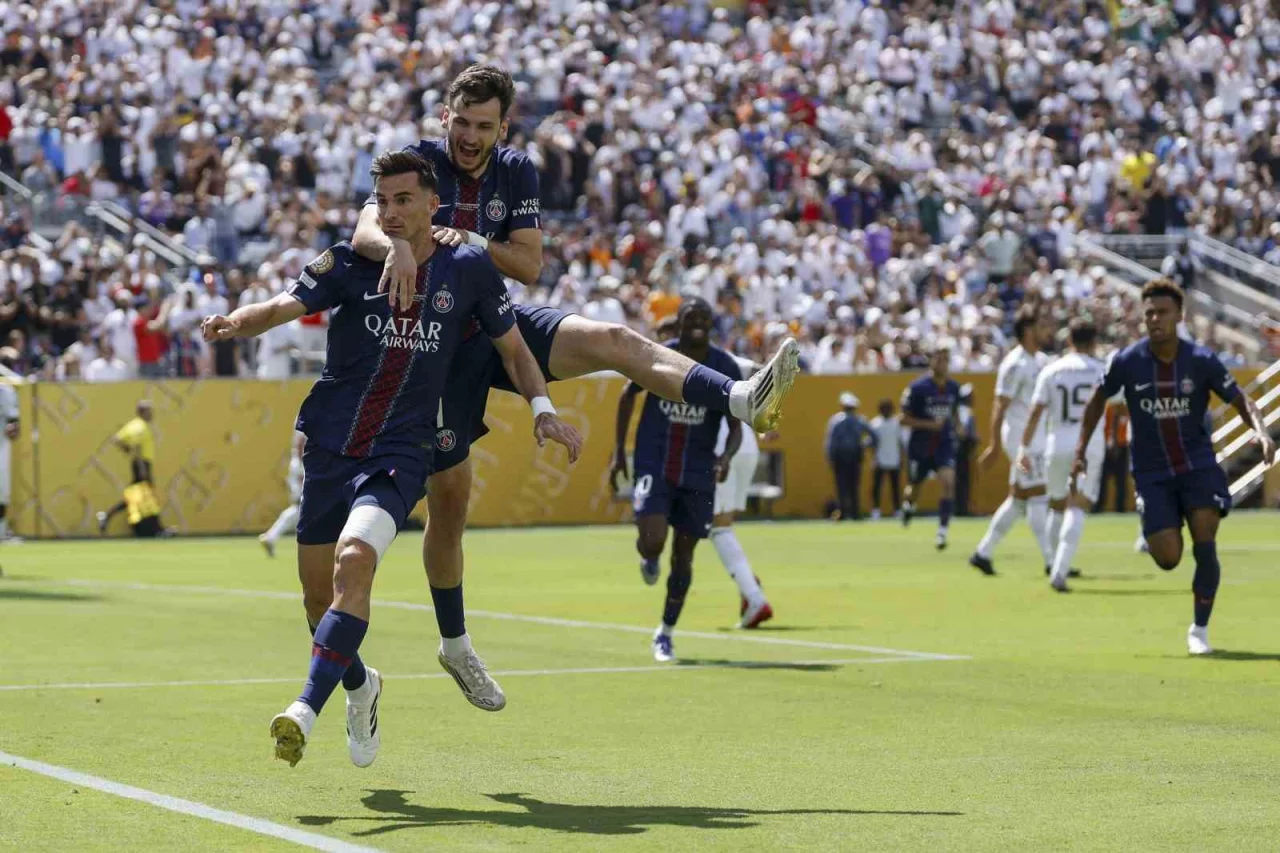 How did PSG score 4 unanswered goals against Real in the semifinal? (video)