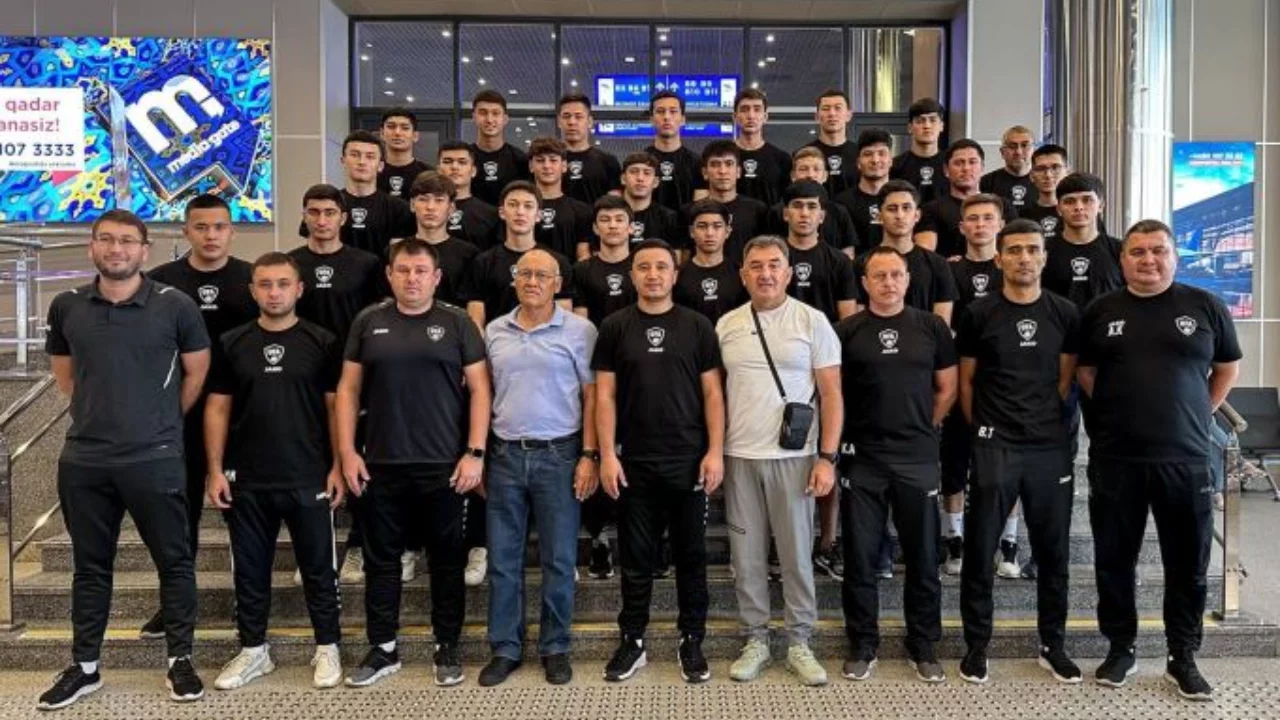 O‘zbekiston U-17 terma jamoasi Moskvaga jo‘nab ketdi