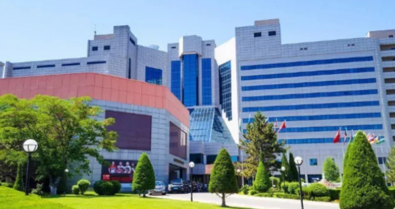 International Tashkent теперь работает под управлением Azimut