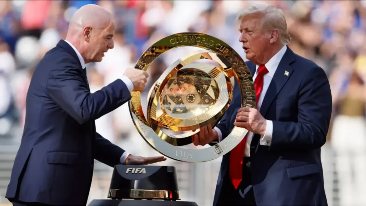 Трамп Клублар ўртасидаги жаҳон чемпионати кубогини "ухлатди"