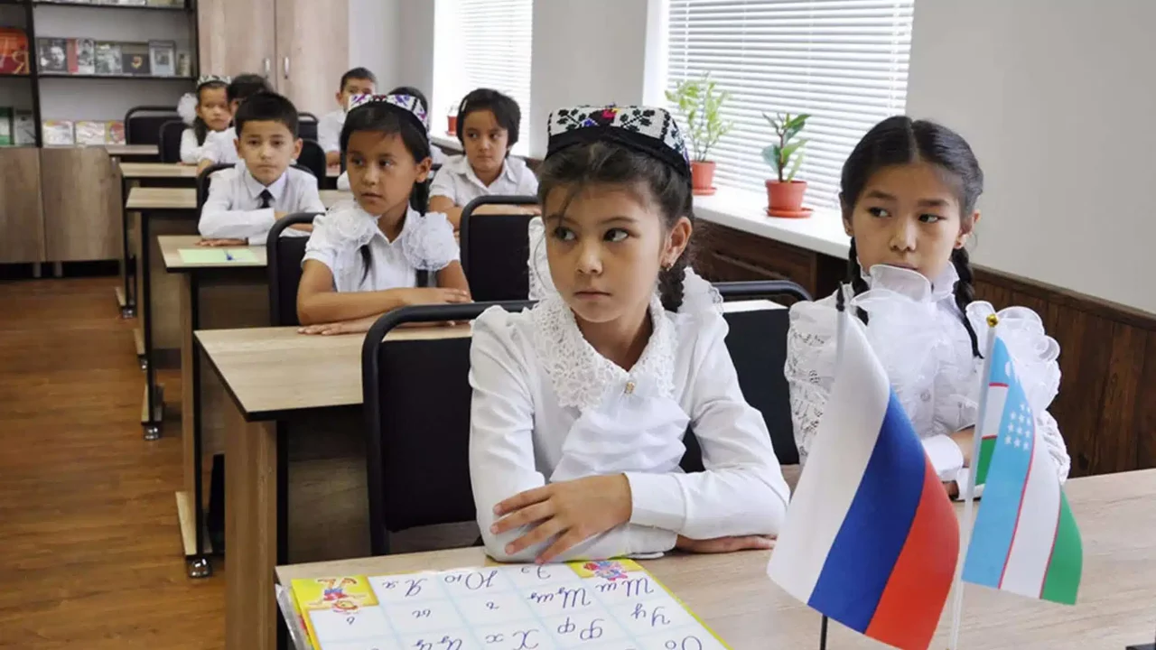 Rusya, Özbekistan’da Rusça’nın yayılmasını inceleyecek