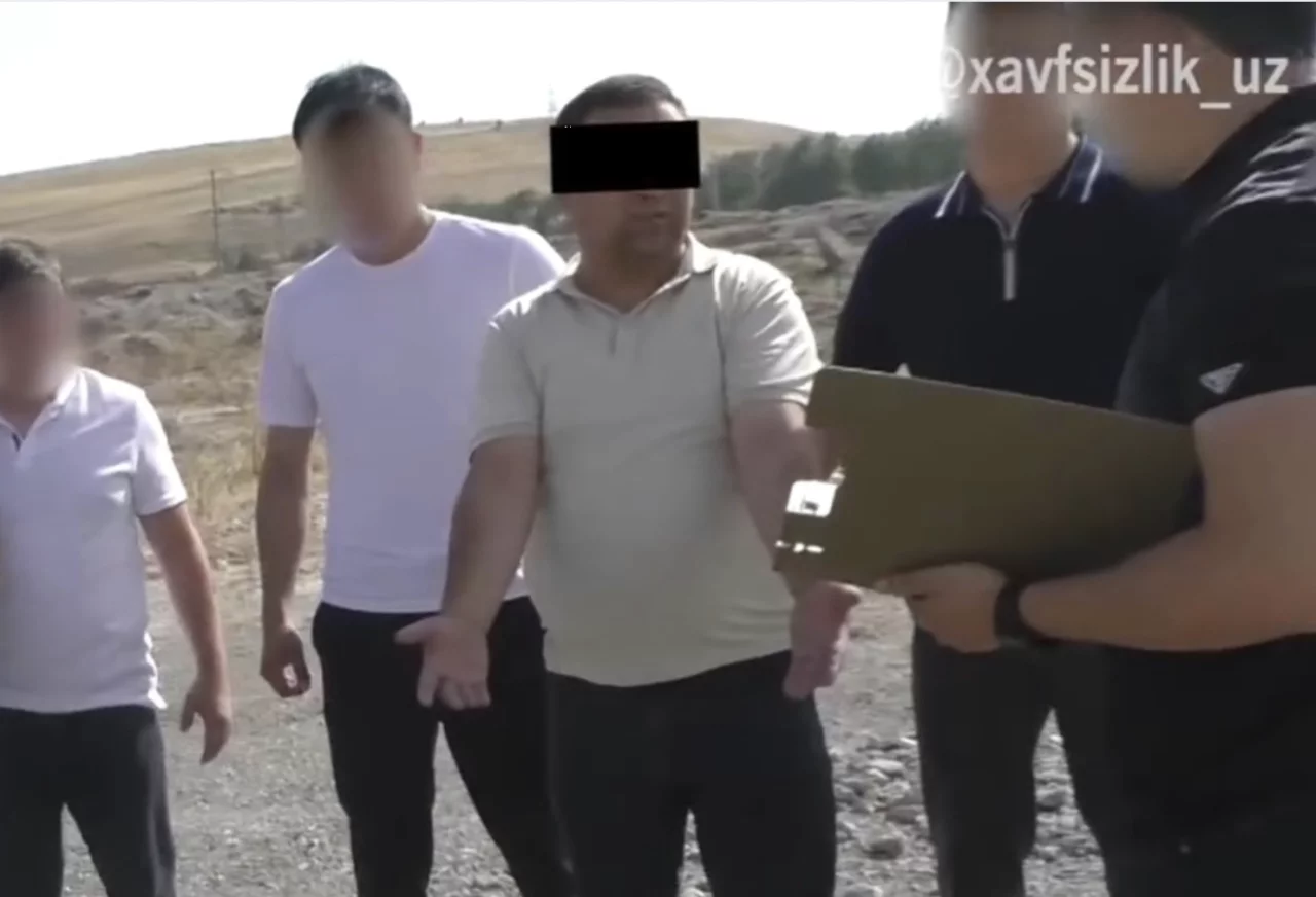 Deputy hokim in Andijan caught taking bribe