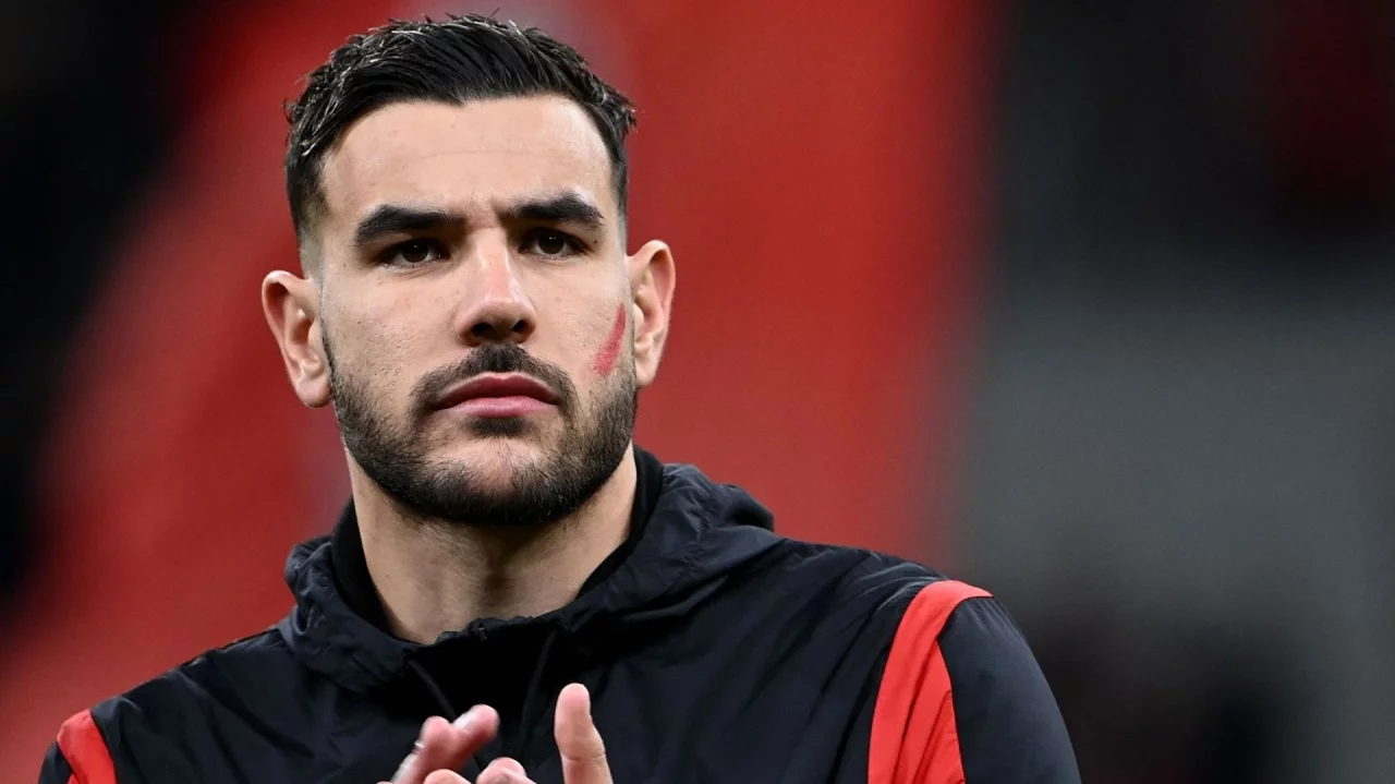 Dramatic negotiations around Theo Hernandez: what is blocking the "Milan" and "Al Hilal" deal?