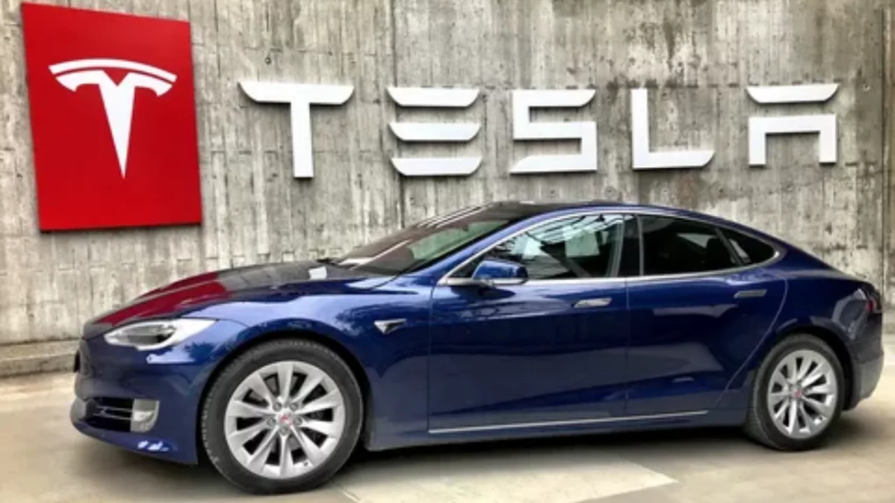 Tesla’s Troubles Are Deepening